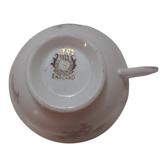 Vintage Collingwoods Bone China Teacup with Floral Design – Made in England - Picture 8 of 9